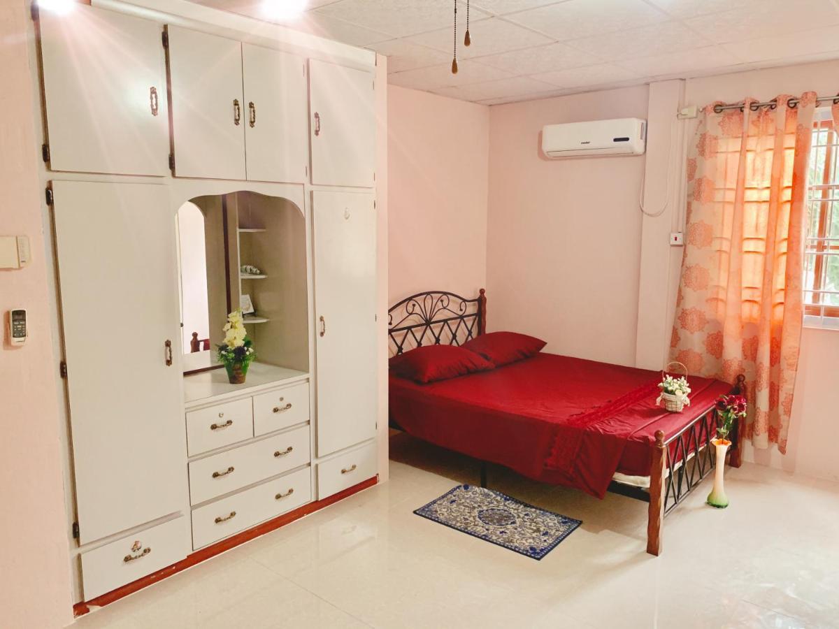 Apartment At Trincity Central Road Port of Spain Extérieur photo